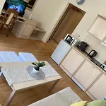 Apartment Good Vibes Avalon - уютен, двустаен с басейн, тераса и Wi-fi *