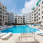 Apartment Good Vibes Avalon - уютен, двустаен с басейн, тераса и Wi-fi Sunny Beach